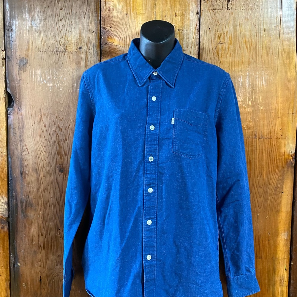 Levi’s Women’s Denim Shirt